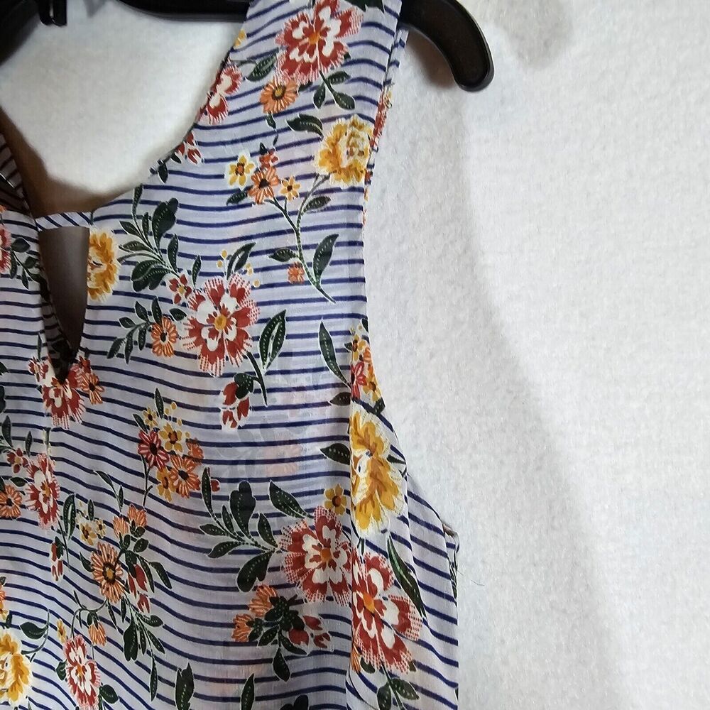 Cabi Womens Small Garden Blouse Blue Grey Floral Top Sleeveless New No Tags - Picture 5 of 12